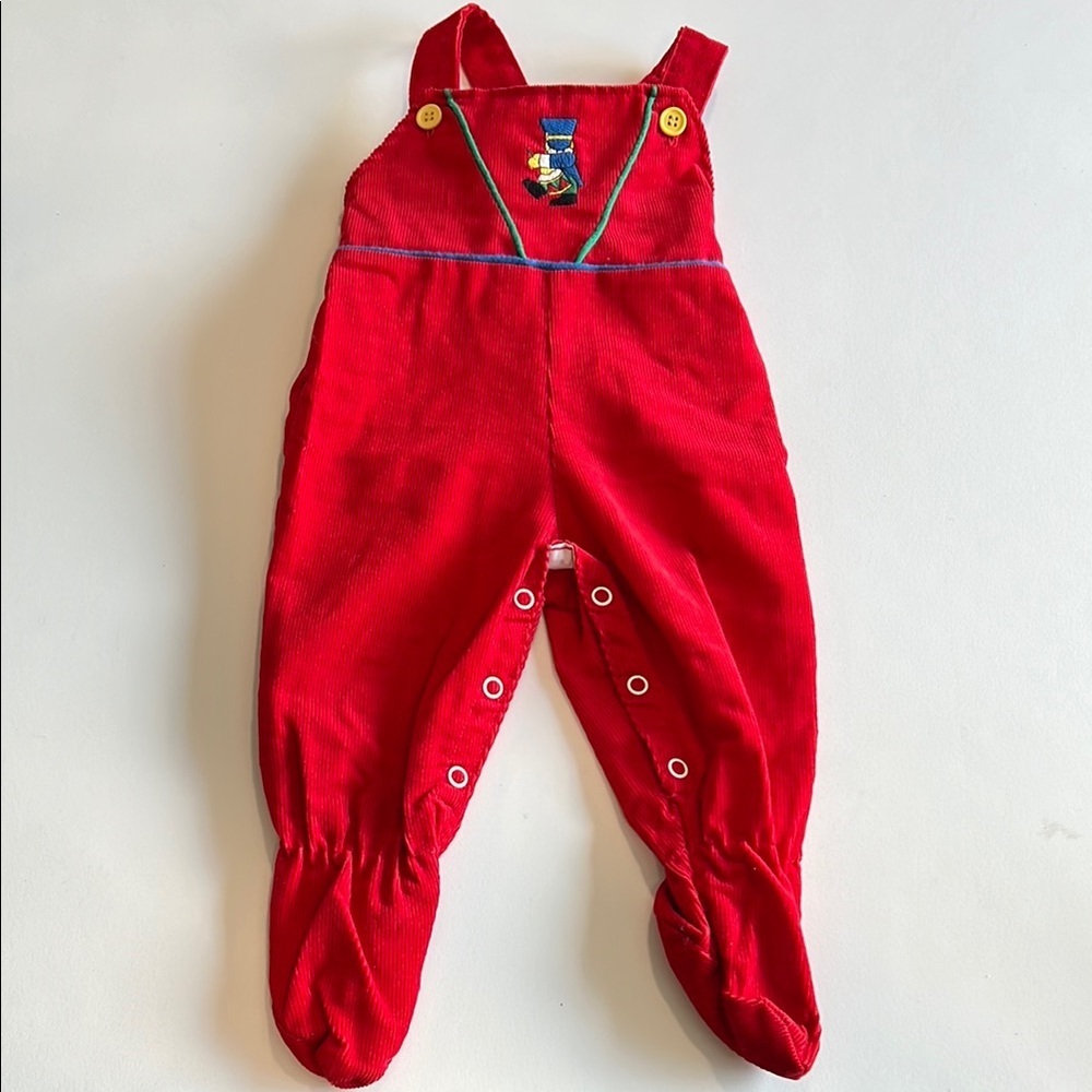 Vintage - buster brown, 6/9m,‎ red drummer boy overalls